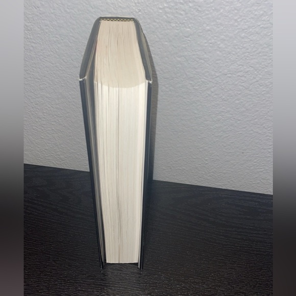 AUTOGRAPHED “And… Howe” authorized autobiography of Gordie Howe - Picture 4 of 4